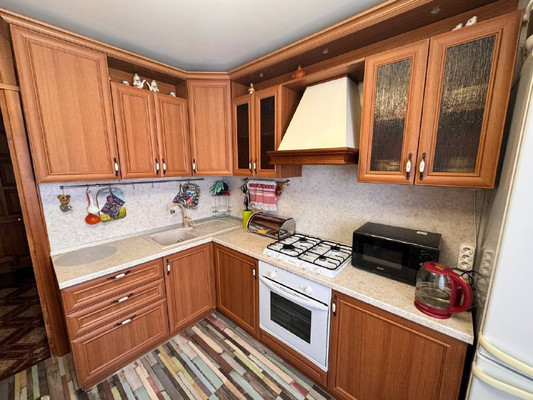 Продам двухкомнатную (2-комн.) квартиру, Кул Гали ул, 15/21, Казань г