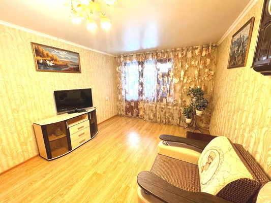 Продам двухкомнатную (2-комн.) квартиру, Кул Гали ул, 15/21, Казань г