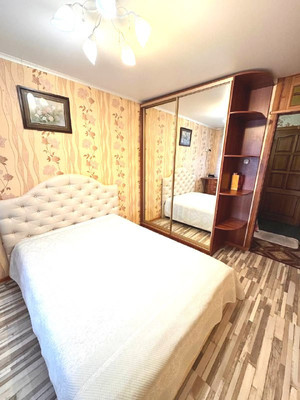 Продам двухкомнатную (2-комн.) квартиру, Кул Гали ул, 15/21, Казань г