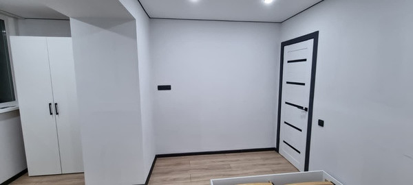 Продам двухкомнатную (2-комн.) квартиру, Шарифа Камала ул, 4, Казань г