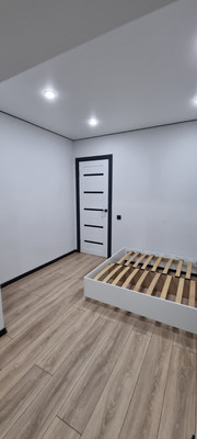 Продам двухкомнатную (2-комн.) квартиру, Шарифа Камала ул, 4, Казань г