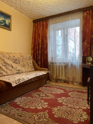 Продам трехкомнатную (3-комн.) квартиру, Ильюшина ул, 15Ак1, Санкт-Петербург г