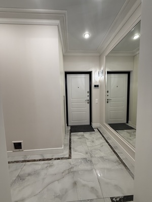 Продам трехкомнатную (3-комн.) квартиру, Ильинский б-р, 8, Красногорск г