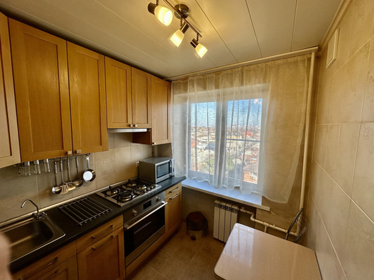 Продам трехкомнатную (3-комн.) квартиру, Содружества ул, 3, Ростов-на-Дону г