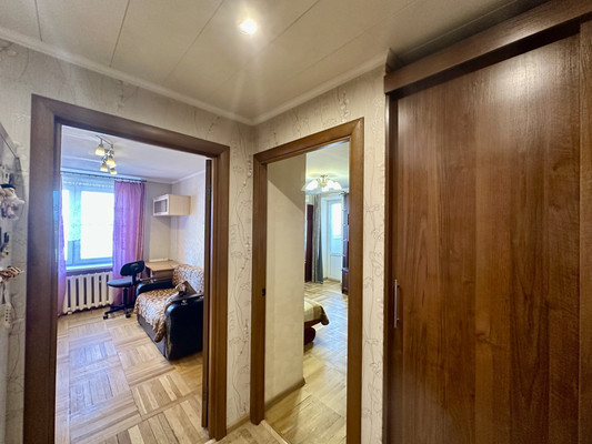 Продам трехкомнатную (3-комн.) квартиру, Содружества ул, 3, Ростов-на-Дону г