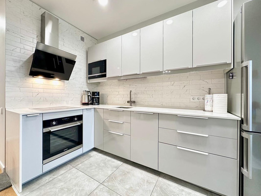 Продам двухкомнатную (2-комн.) квартиру, Общественный пер, 5, Санкт-Петербург г