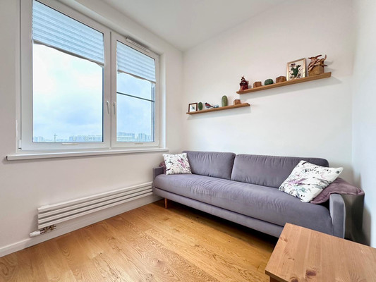 Продам двухкомнатную (2-комн.) квартиру, Общественный пер, 5, Санкт-Петербург г