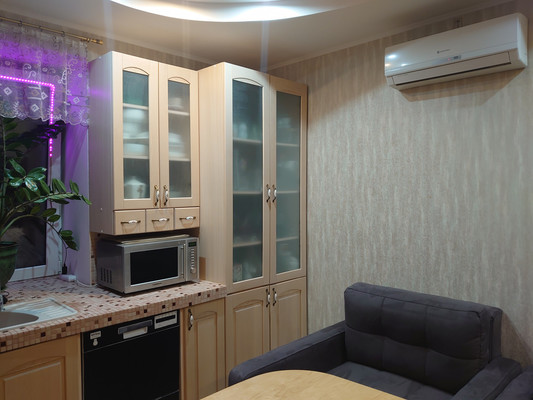 Продам двухкомнатную (2-комн.) квартиру, Архитектора В.В.Белоброва ул, 3, Дмитров г