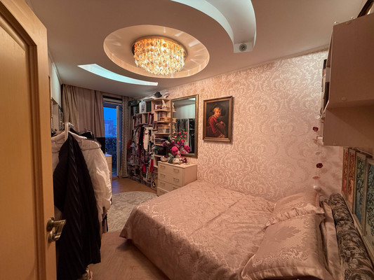 Продам двухкомнатную (2-комн.) квартиру, Архитектора В.В.Белоброва ул, 3, Дмитров г