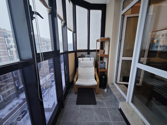 Продам однокомнатную (1-комн.) квартиру, Шекспира ул, 3, Бугры п