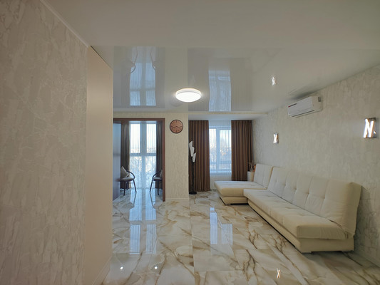 Продам однокомнатную (1-комн.) квартиру, Дорожная ул, 9, Новая Тура с