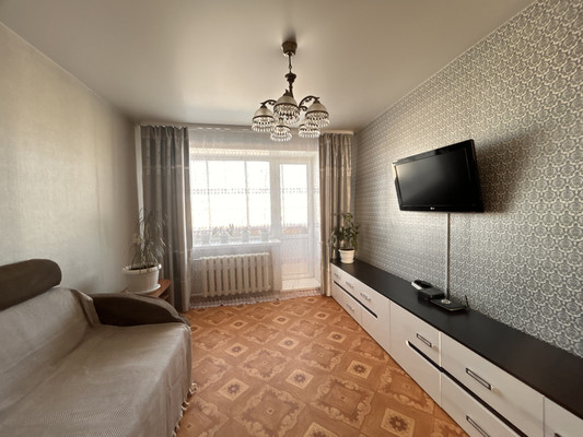 Продам двухкомнатную (2-комн.) квартиру, 50 лет Октября ул, 19, Полазна пгт