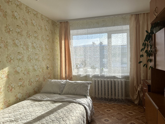 Продам двухкомнатную (2-комн.) квартиру, 50 лет Октября ул, 19, Полазна пгт