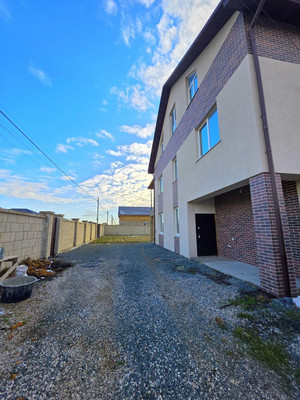 Продам дом, Центральная ул, 117, Массив Дубки-2 тер., 0 км от города