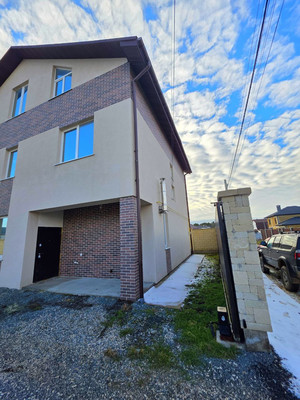 Продам дом, Центральная ул, 117, Массив Дубки-2 тер., 0 км от города