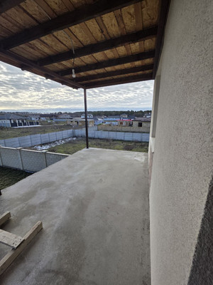 Продам дом, Центральная ул, 117, Массив Дубки-2 тер., 0 км от города