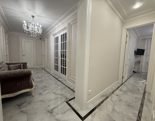 Продам трехкомнатную (3-комн.) квартиру, Ильинский б-р, 8, Красногорск г