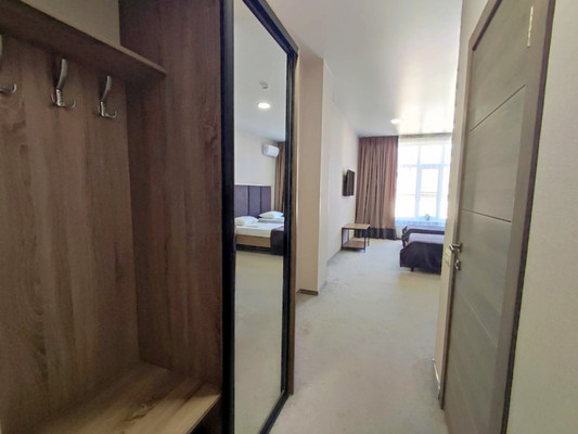 Продам однокомнатную (1-комн.) квартиру, Тургенева ул, 252, Анапа г