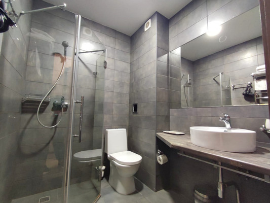 Продам однокомнатную (1-комн.) квартиру, Тургенева ул, 252, Анапа г