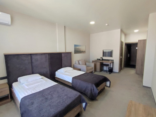 Продам однокомнатную (1-комн.) квартиру, Тургенева ул, 252, Анапа г