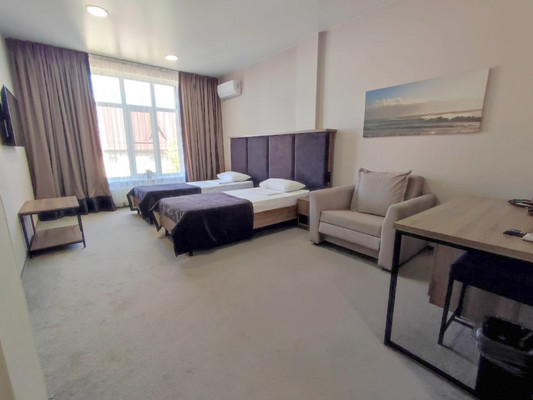 Продам однокомнатную (1-комн.) квартиру, Тургенева ул, 252, Анапа г