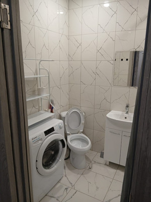 Продам однокомнатную (1-комн.) квартиру, им. Героя Георгия Бочарникова ул, 14к1, Краснодар г