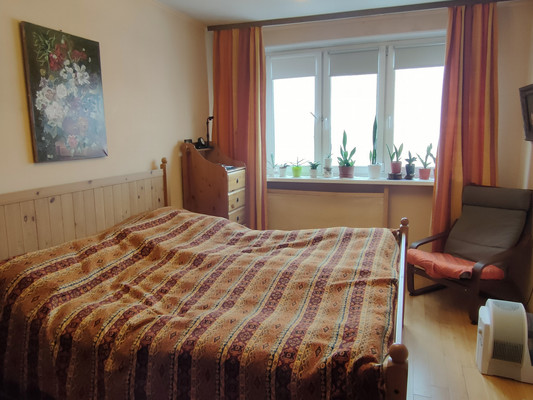 Продам трехкомнатную (3-комн.) квартиру, Дыбенко ул, 12Жк1, Санкт-Петербург г