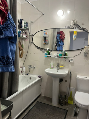 Продам трехкомнатную (3-комн.) квартиру, Краснодарская ул, 6, Москва г