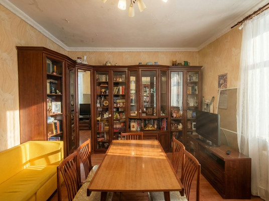 Продам трехкомнатную (3-комн.) квартиру, Октябрьский пр-кт, 201, Люберцы г