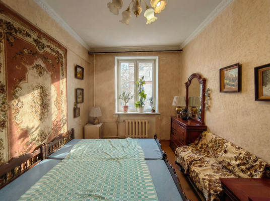 Продам трехкомнатную (3-комн.) квартиру, Октябрьский пр-кт, 201, Люберцы г