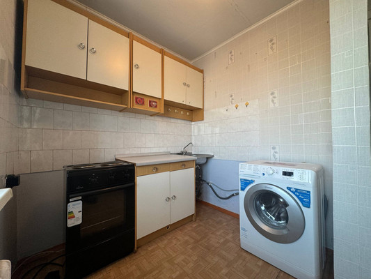 Продам двухкомнатную (2-комн.) квартиру, Парижской Коммуны ул, 33к3, Комсомольск-на-Амуре г