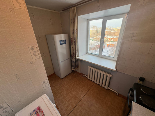 Продам двухкомнатную (2-комн.) квартиру, Парижской Коммуны ул, 33к3, Комсомольск-на-Амуре г