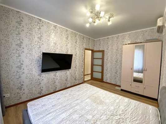 Продам дом, им. Виктора Тюрина ул, 2, Краснодар г, 0 км от города