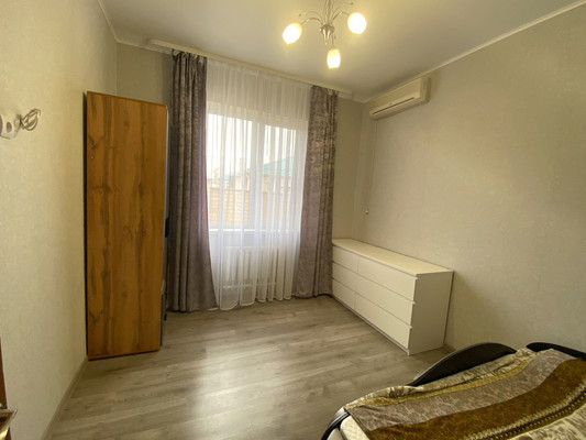 Продам дом, им. Виктора Тюрина ул, 2, Краснодар г, 0 км от города