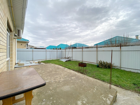 Продам дом, им. Виктора Тюрина ул, 2, Краснодар г, 0 км от города