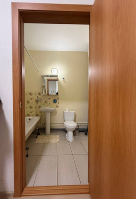 Продам однокомнатную (1-комн.) квартиру, Крестинского ул, 2, Екатеринбург г