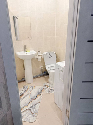 Сдам однокомнатную (1-комн.) квартиру, Самаровская ул, 8к1, Ханты-Мансийск г