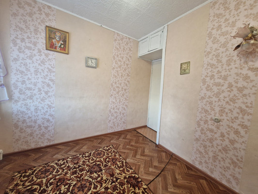 Продам многокомнатную квартиру, Корушина ул, 11, Ишим г