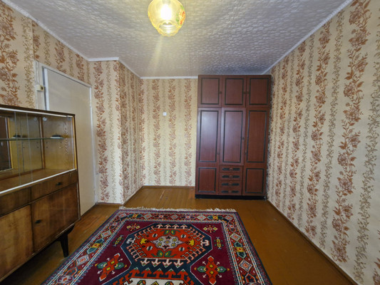 Продам многокомнатную квартиру, Корушина ул, 11, Ишим г