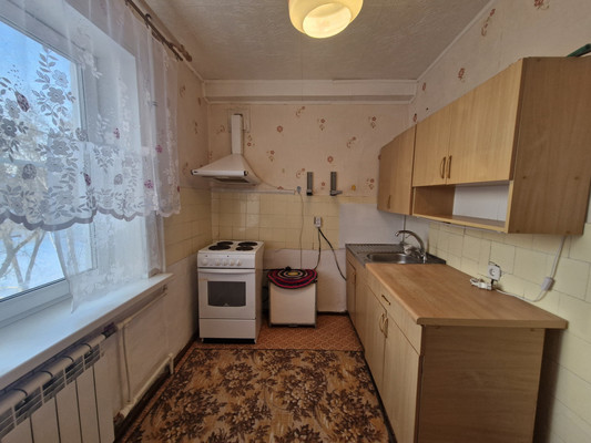 Продам многокомнатную квартиру, Корушина ул, 11, Ишим г