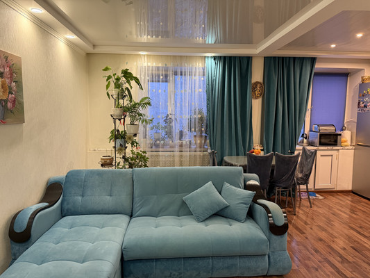 Продам двухкомнатную (2-комн.) квартиру, Ленинградский проезд, 11, Подольск г