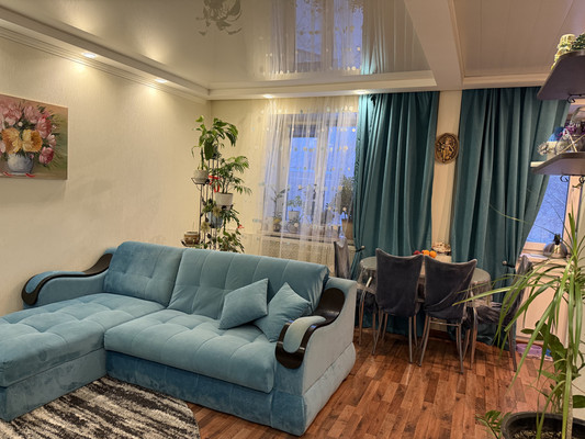 Продам двухкомнатную (2-комн.) квартиру, Ленинградский проезд, 11, Подольск г