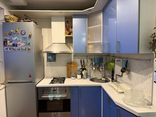 Продам двухкомнатную (2-комн.) квартиру, Ленинградский проезд, 11, Подольск г