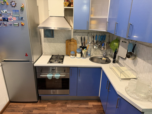 Продам двухкомнатную (2-комн.) квартиру, Ленинградский проезд, 11, Подольск г