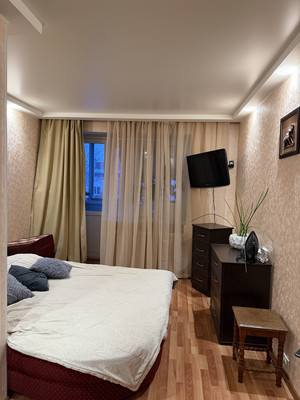 Продам двухкомнатную (2-комн.) квартиру, Ленинградский проезд, 11, Подольск г