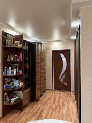 Продам двухкомнатную (2-комн.) квартиру, Ленинградский проезд, 11, Подольск г