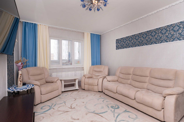 Продам двухкомнатную (2-комн.) квартиру, Анны Коньковой ул, 10, Ханты-Мансийск г