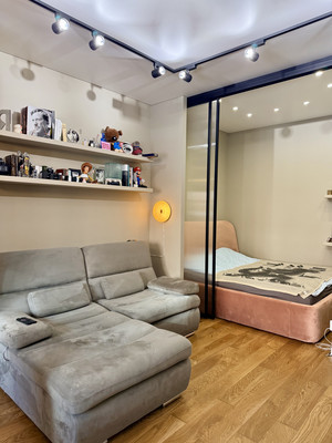 Продам однокомнатную (1-комн.) квартиру, Кутузовский пр-кт, 24, Москва г