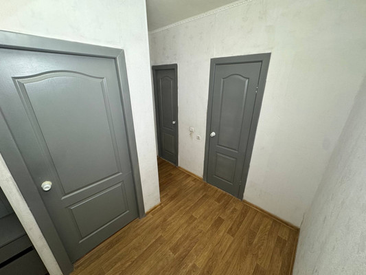 Продам двухкомнатную (2-комн.) квартиру, Аллея Труда ул, 40, Комсомольск-на-Амуре г