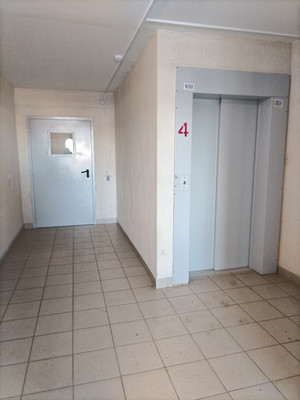 Продам однокомнатную (1-комн.) квартиру, Дружбы ул, 3, Отрадное г